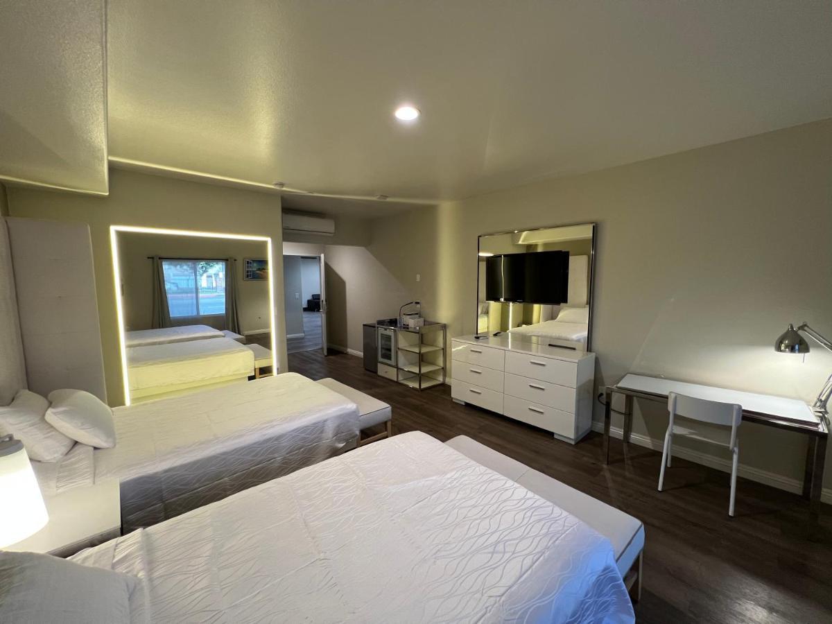 Aspire Inn & Suites Orange Esterno foto